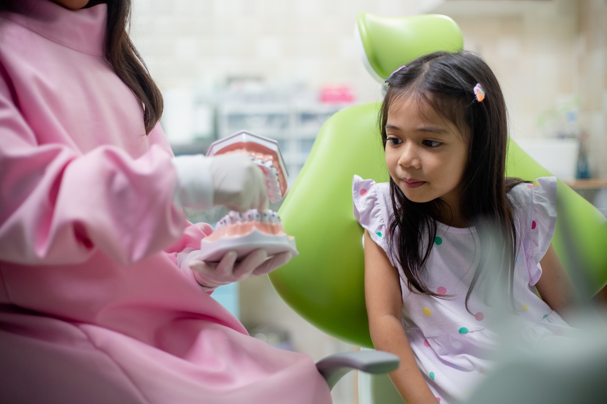 Featured image for “What to Look for in a cosmetic dentist Jacksonville, TX Before Changing Your Smile”